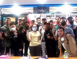 Viani Limardi S.H.M.H Anggota DPRD DKI Jakarta mengadakan kegiatan sosialisasi perda yang dipadati pemuda pemudi