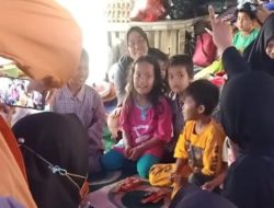 Beri Empati Terhadap Korban Gempa Cianjur, STIKes Mitra RIA Husada Kunjungi dan Berikan Bantuan