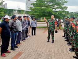 Apel Gabungan Tiga Pilar, Danramil 06/Cakung dan Kapolsek Cakung Giat PAM Malam Tahun Baru 2023