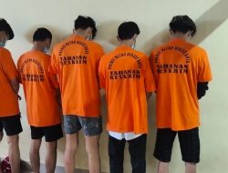 Seorang Laki laki Meregang Nyawa Ditangan 5 Orang Di Malam Tahun Baru