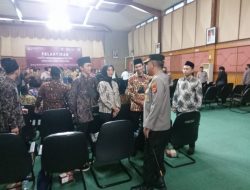 Kapolres Metro Bekasi Kota bersama Plt Wali Kota, Dandim dan Ketua DPRD Kota Bekasi saksikan pelantikan Anggota PPK Pemilu 2024