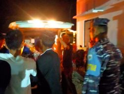 Gerak Cepat, Babinpotmar Pos TNI AL Labuhan Bajau Laksanakan SAR dan Evakuasi Korban Tenggelam Di Perairan Pantai Labuhan Jaya Simeulue