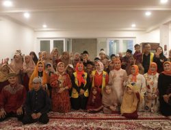 Apt Linda Rheins S.Si, MMTr ,Gelar Buka Bersama Dengan Santri Assatidz & Assatidzah Pejuang Quran
