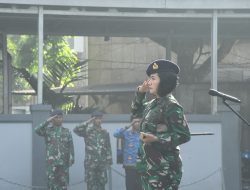 Komandan Lanal Bandung Pimpin Upacara Bendera Tujuh Belasan