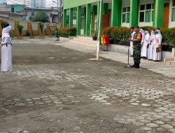 Babinsa Kelurahan Benhil Pelda Absori dan Serka Sukirno Melakasanakan Giat Army Go To School