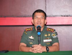 Dandim 0501/JP berikan Jam Komandan Kepada Anggota Jelang Libur Idul Adha