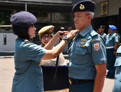 Danlanal Bandung Pimpin Upacara Kenaikan Pangkat Perwira, Bintara dan Tamtama Lanal Bandung