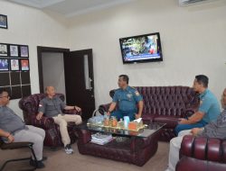 Danlanal Dumai Laksanakan Kunjungan Kehormatan Ke Kepala Kantor Imigrasi Kelas I TPI Dumai