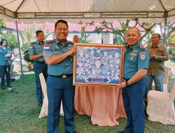 JAM KOMANDAN SEBAGAI BENTUK PEMBINAAN MENTAL KEJUANGAN SERTA KOMUNIKASI INTERAKSI DUA ARAH KEDEKATAN ANTARA PIMPINAN DENGAN PRAJURITNYA