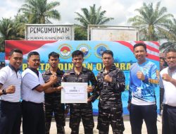 Sambut HUT Armada Tahun 2023, Lanal Dumai Gelar Lomba Renang Militer