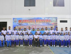 Olahraga Bersama Dalam Rangka HUT Ke-61 Korps Wanita Angkatan Laut di Lanal Tarempa