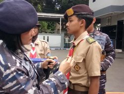 Komandan Lanal Bandung Pimpin Upacara Penutupan Diklatsar Saka Bahari Kota Bandung