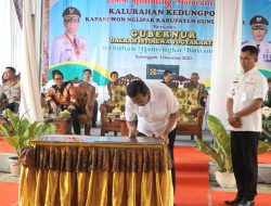 Sri Sultan Hamengku Buwono X Mengikuti Panen dan Gelar Potensi Pertanian di Lumbung Mataram