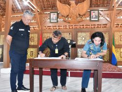 Pangkalan TNI AL Bandung, Terima Barang Hibah Mobil Operasional Dari Pemerintah Kota Bandung