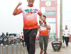 Danlanal Palembang Ikuti Lomba Lari Musi Run 2023 Dalam Rangka HUT Kodam II/Sriwijaya