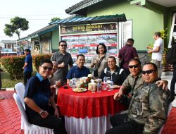 Komandan Lanal Bandung Hadiri Kegiatan Panglima TNI Peduli Sosial, Bagikan 2000 Paket Sembako