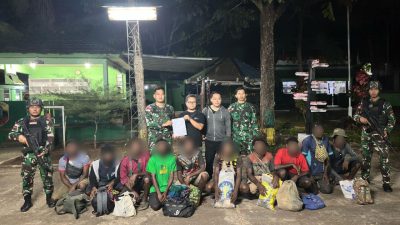 Lewati Jalur Ilegal, Satgas Yonif 122/TS Berhasil Amankan 10 Warga Negara Asing di Perbatasan RI-PNG
