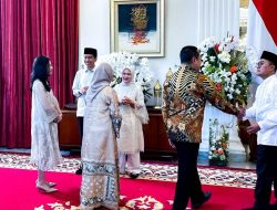 Hadiri Open House Presiden Jokowi di Istana Negara, Ketua MPR RI Bamsoet Ajak Jadikan Momen Idul Fitri Perekat Silaturahmi Kebangsaan