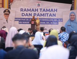 Penuh Haru dan Isak Tangis, Prof Zudan Tinggalkan Sulbar, dan Anggap Masyarakat Sulbar adalah Keluarga Besar
