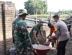 Bersama Tiga Pilar, Babinsa Koramil 0808/20 Sananwetan Gelar Karya Bhakti